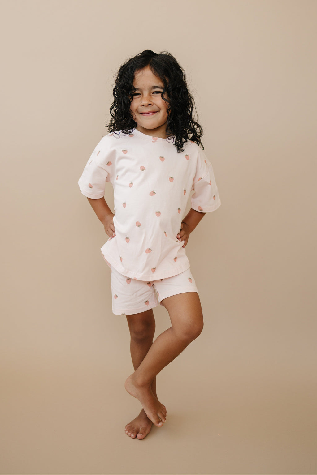 Shorts-Set aus Bio-Baumwolle mit Erdbeerdruck