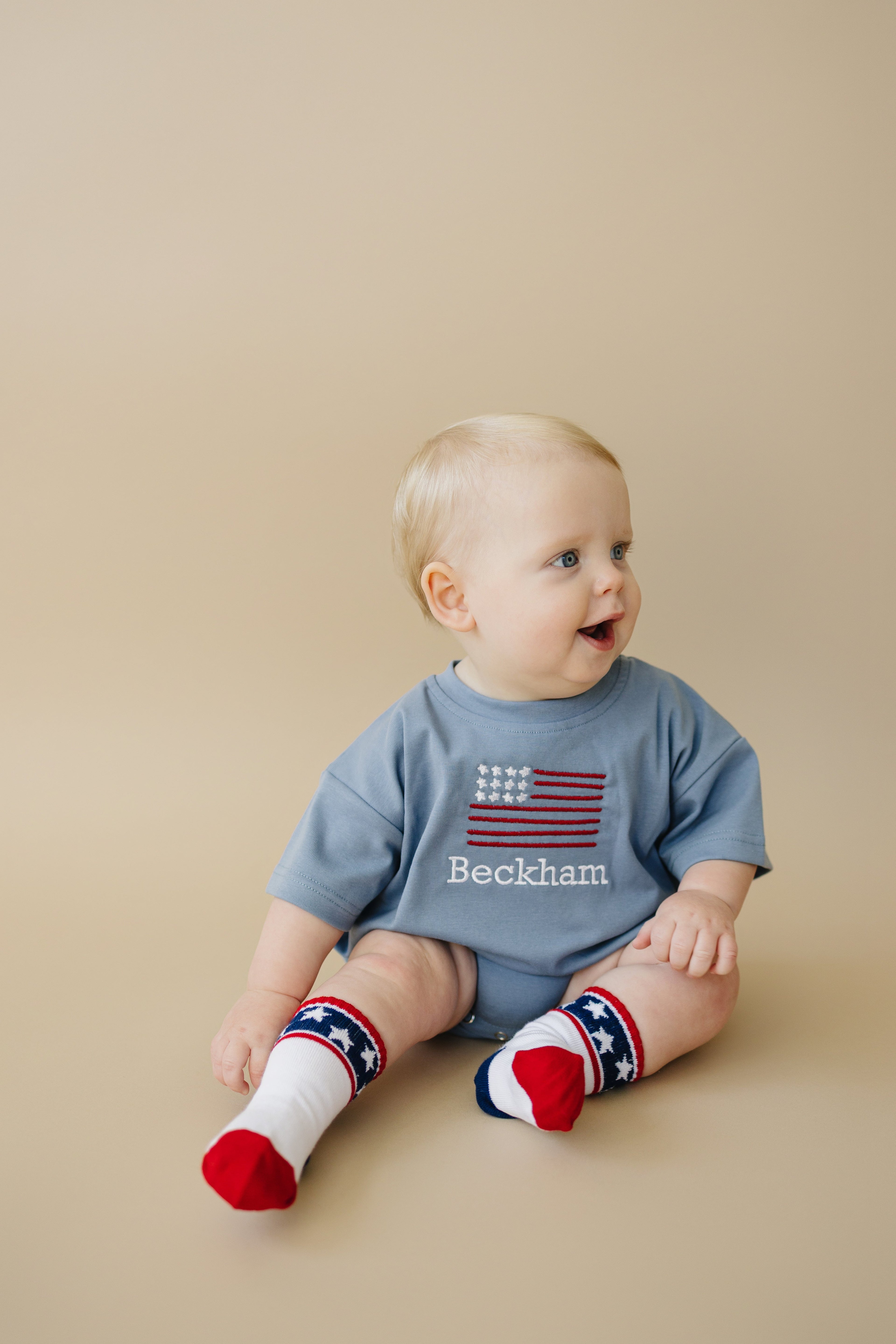Stars and Stripes Socken zum 4. Juli – Größen für Babys, Kleinkinder, Kinder und Erwachsene