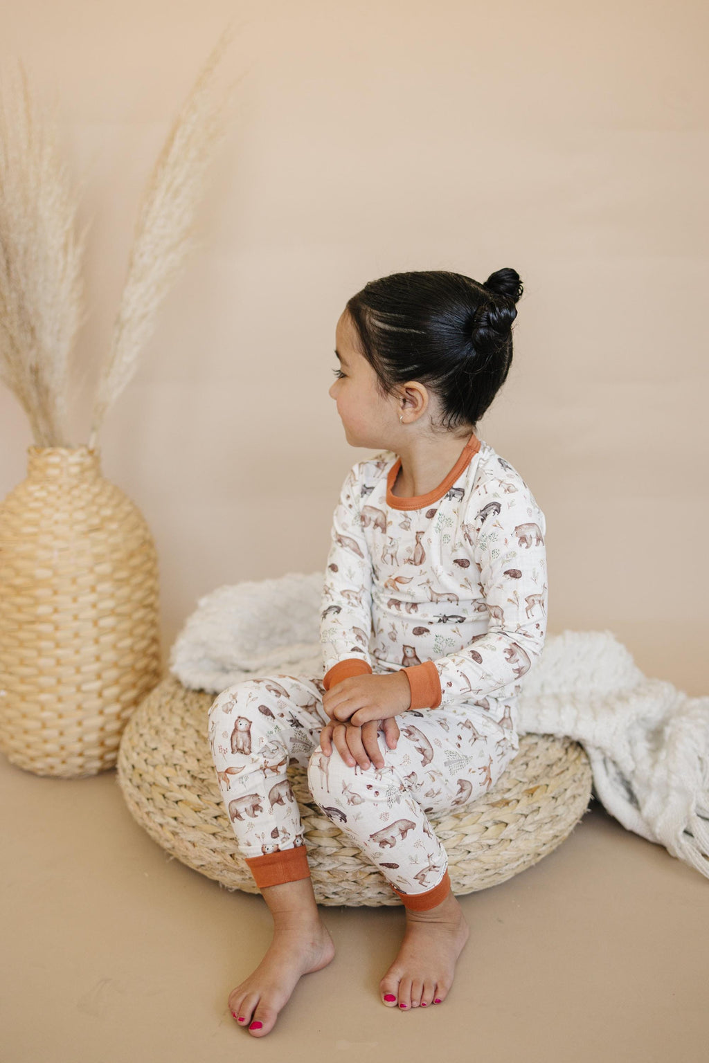 Forest Friends 2-teiliger Pyjama aus Bambus – Herbstliches Wald-Pyjama-Set für Kleinkinder und Kinder