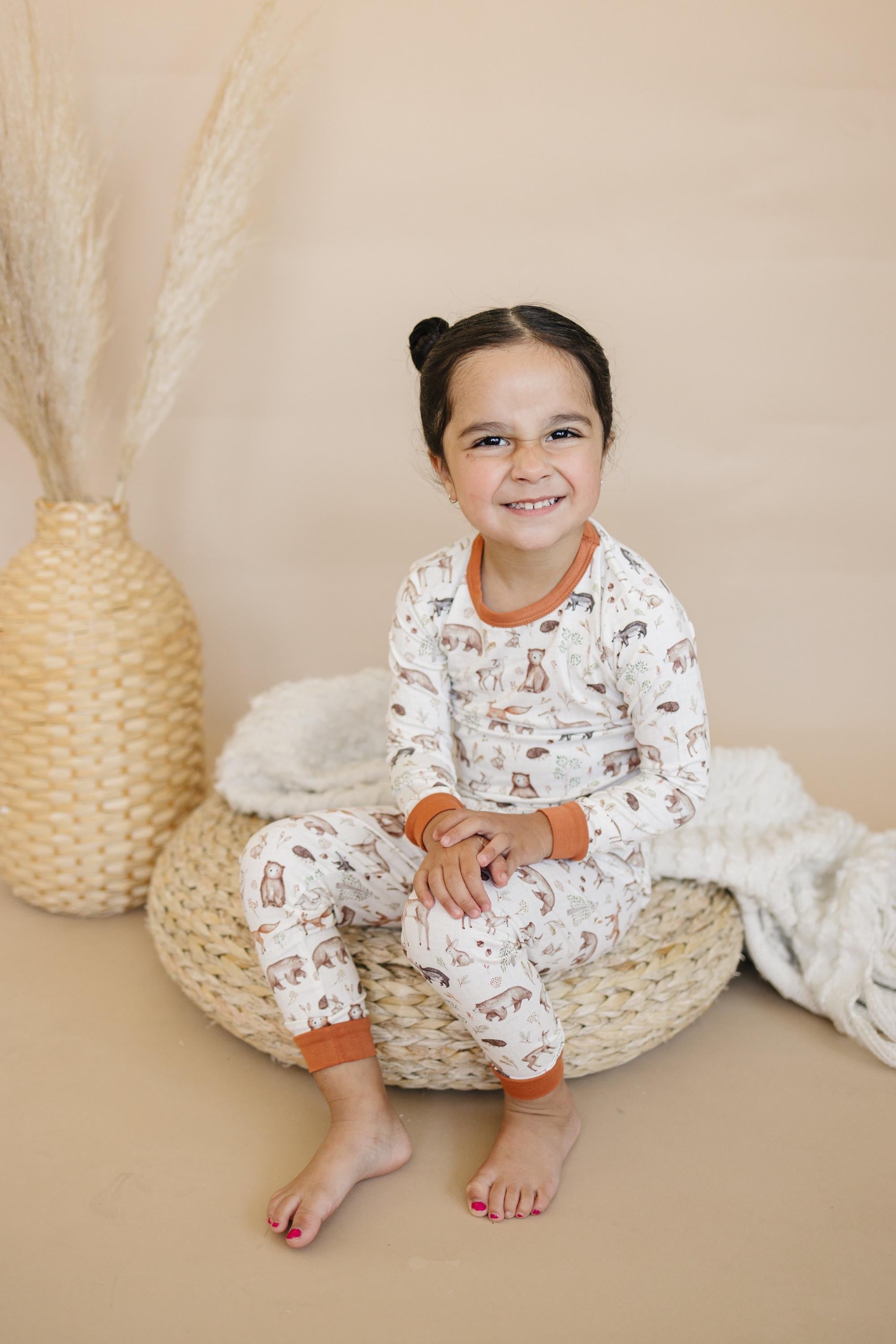 Forest Friends 2-teiliger Pyjama aus Bambus – Herbstliches Wald-Pyjama-Set für Kleinkinder und Kinder